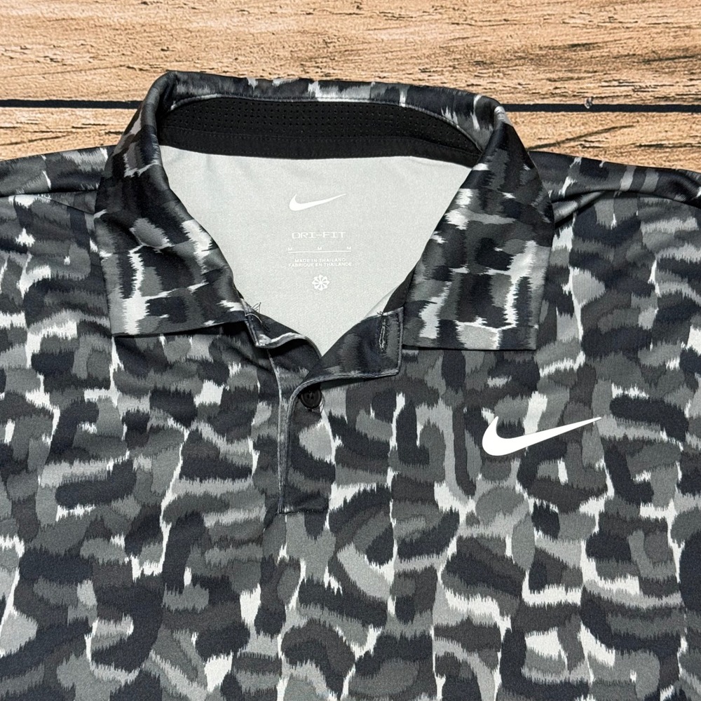 Nike Polo Shirt Men Medium Grey FD5939-077 Dri-FIT Golf Athletic Camo Print